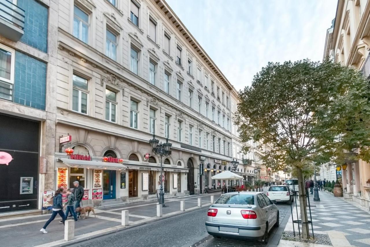 Central Basilica Apartman Budapest Bagian luar foto